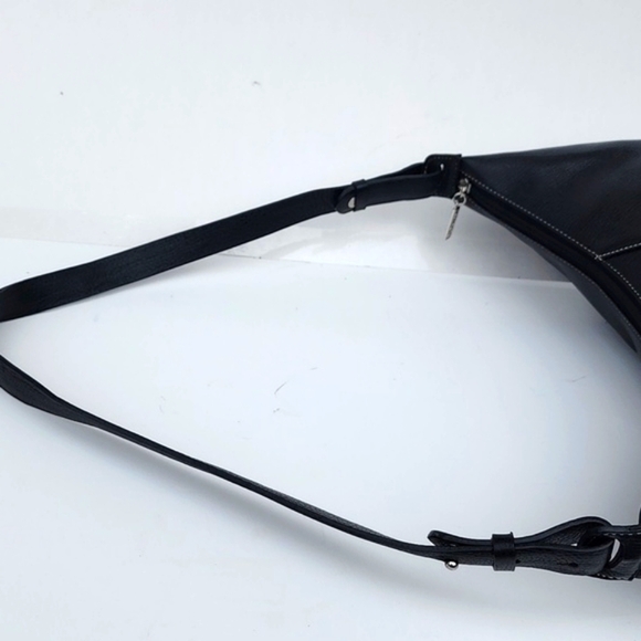 Maxx New York Black Leather Shoulder Bag - Picture 9 of 13